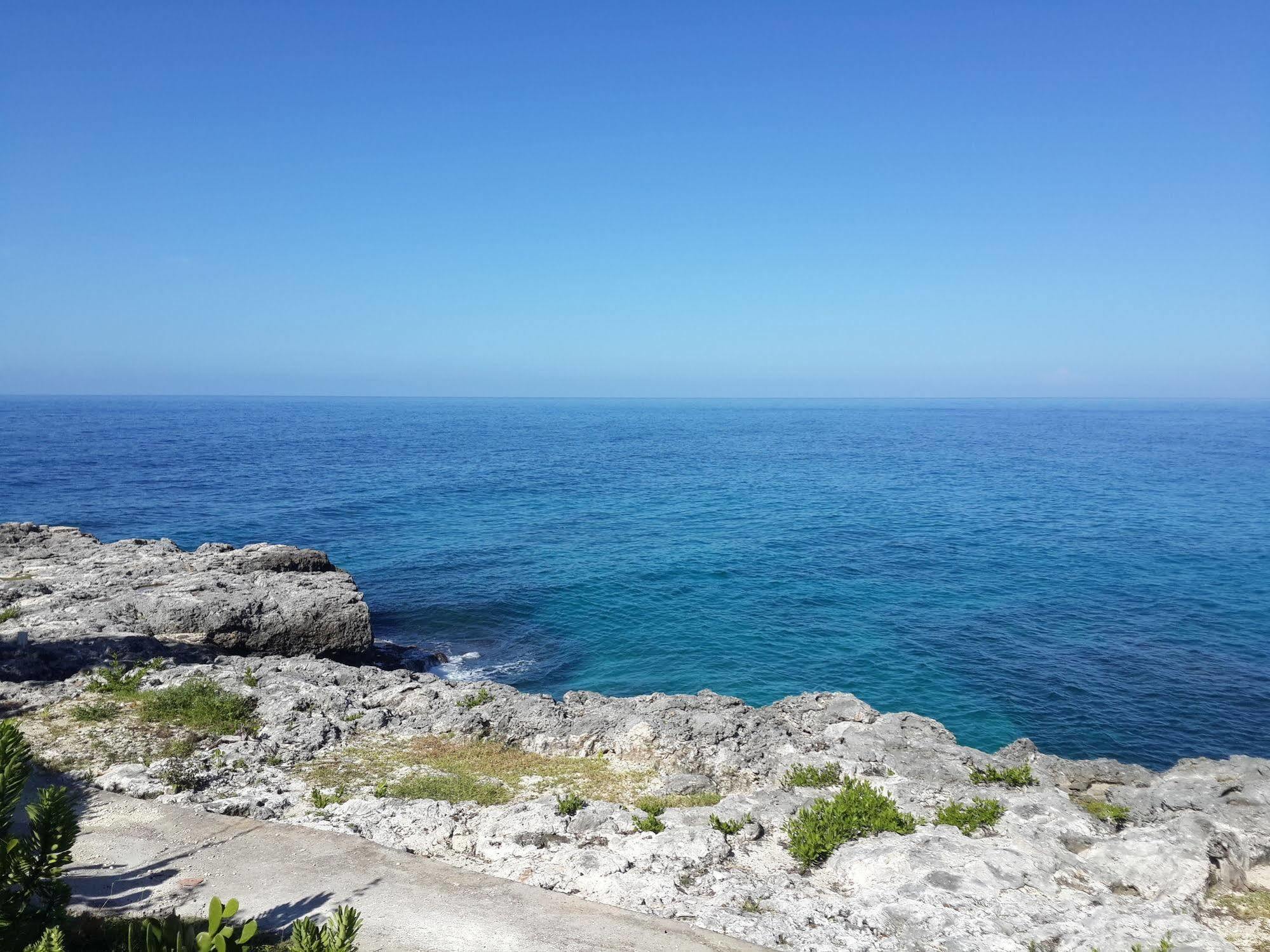 The Cliff Hotel Negril Exterior photo